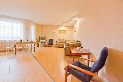 Big Family Apartment In Spb