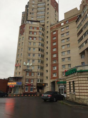 Big Family Apartment In Spb