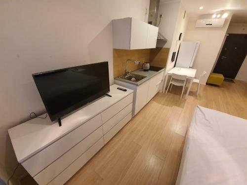 Maximus Apartments In Avenue