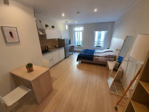 Maximus Apartments In Avenue