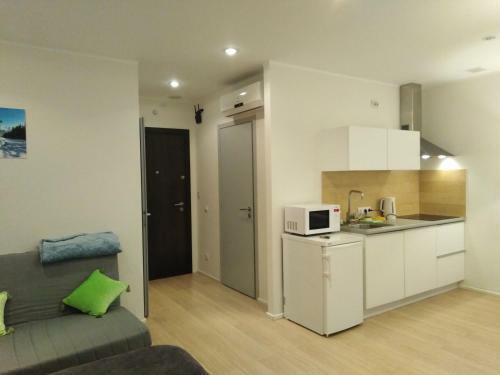 Maximus Apartments In Avenue