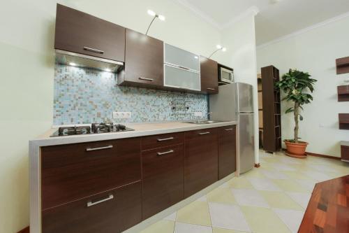 Hth24 Apartments On Marata 14