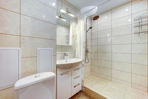 Ag Apartment Lensoveta 64