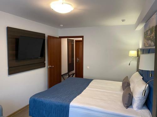 Hotel Orbital