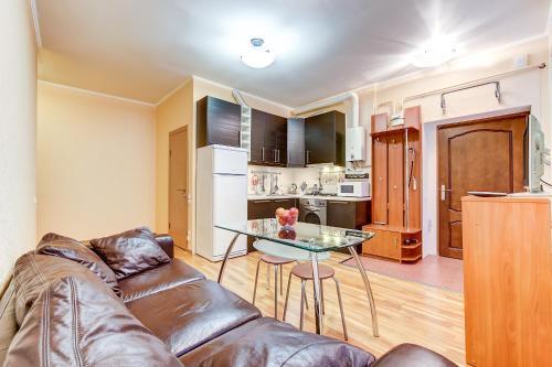 Welcome Home Apartments Nevskiy 82