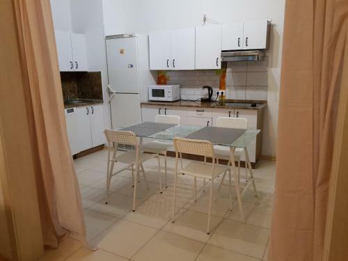Apartment On Medikov 10