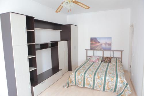 Apartment On Medikov 10
