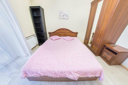 Saratov Lights Apartments 3rooms ?? ??????????