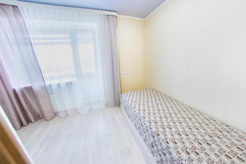 Saratov Lights Apartments 3rooms ?? ??????????