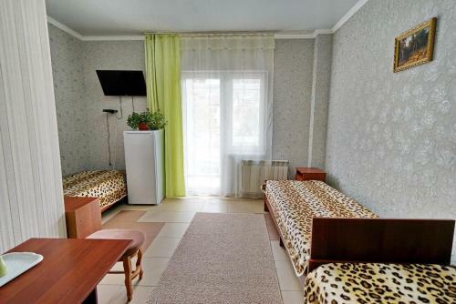 Hostal Glitsiniya Guest House