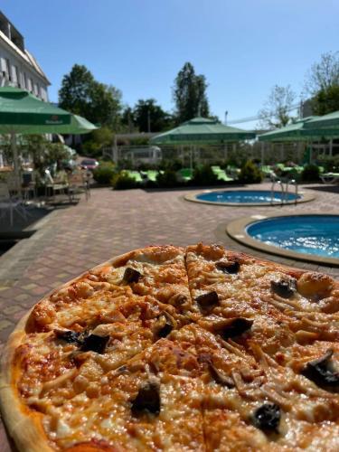 Hotel Garden Hills 3*