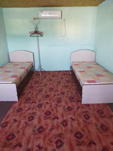 Hostal ???????