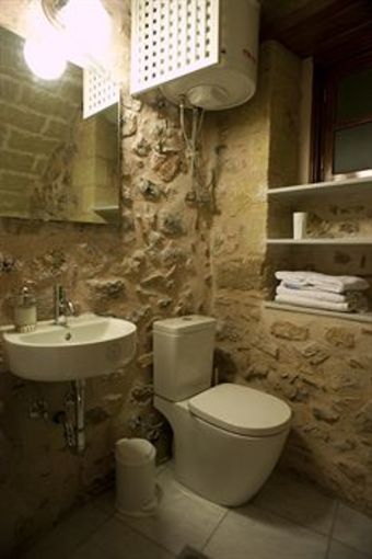 Hostal Theophano Art Hotel
