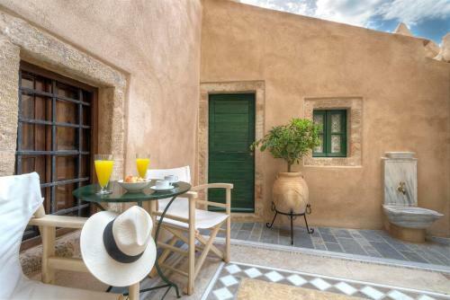 Hostal Ritsos Guesthouse