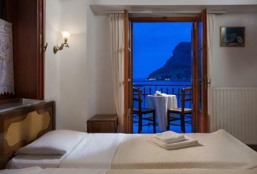 Hostal Petrino Guesthouse