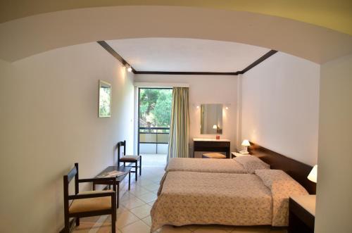 Limira Mare Hotel