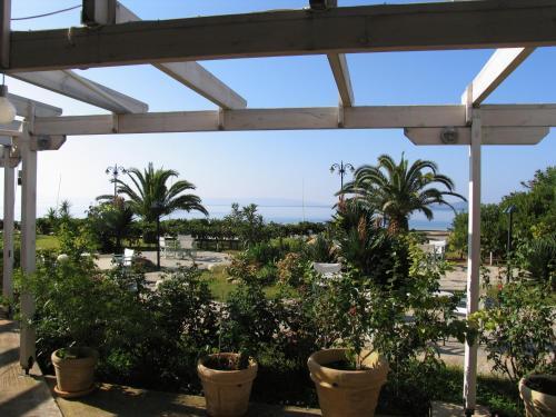 Limira Mare Hotel