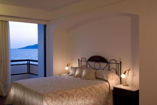 Limira Mare Hotel