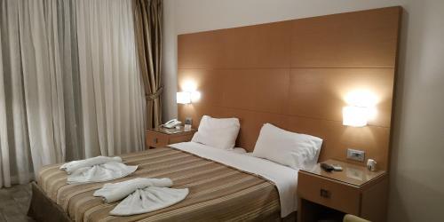 Onira Boutique Hotel