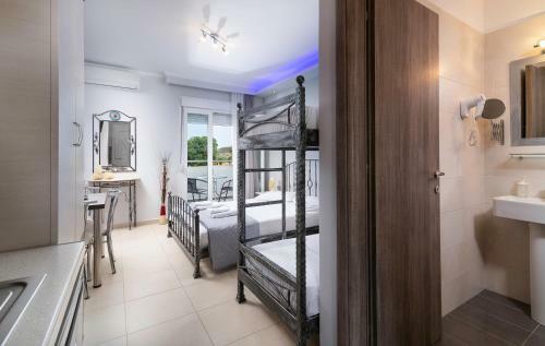 A Ponte Studios & Apartments