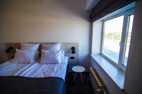 Moment Hotel