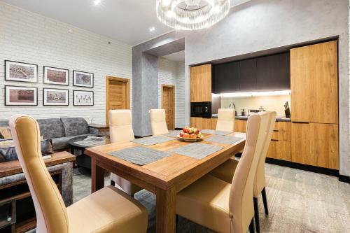 Key Hotel