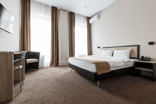 Premier Hotel