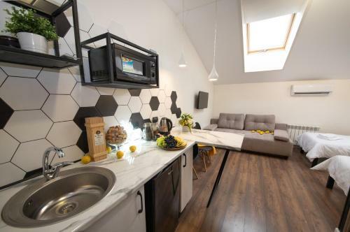 Lemon Loft Hotel