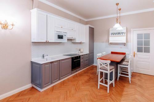 Apart Hotel Zlatinskiye Lavki