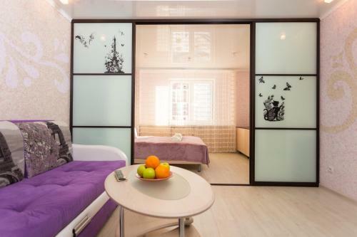 Apartamento ?????????? ??????????? Chernikovka Deluxe