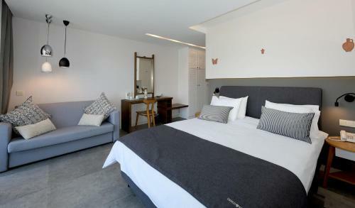 Minoa Hotel