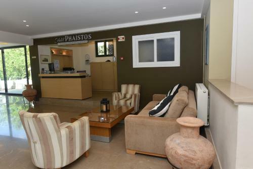 Phaistos Hotel