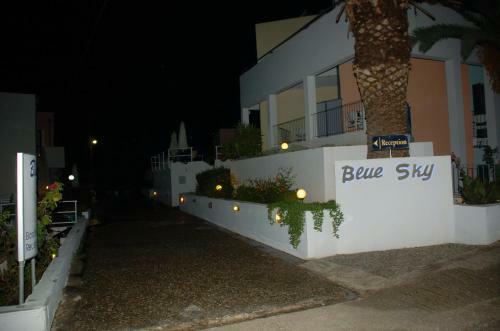 Blue Sky Hotel Apartments