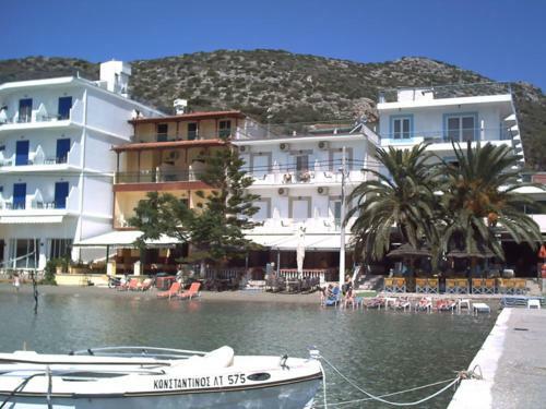 Hostal Golden Moon
