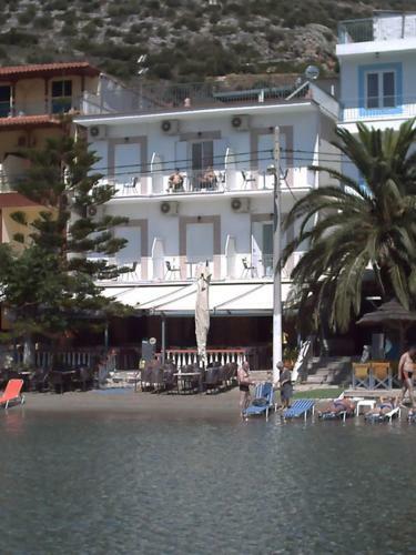 Hostal Golden Moon