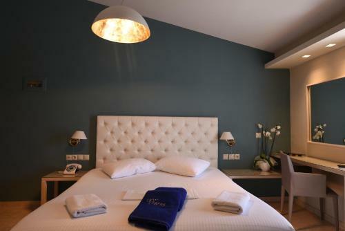 Viaros Hotel Apartments