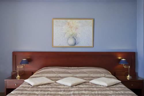 Viaros Hotel Apartments