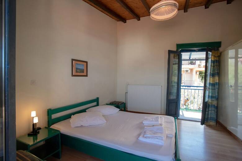Kleoni Club Apartments
