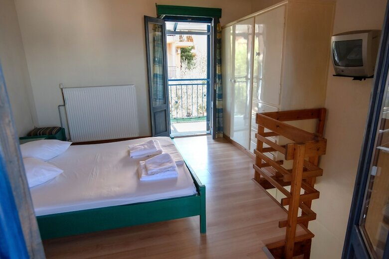 Kleoni Club Apartments