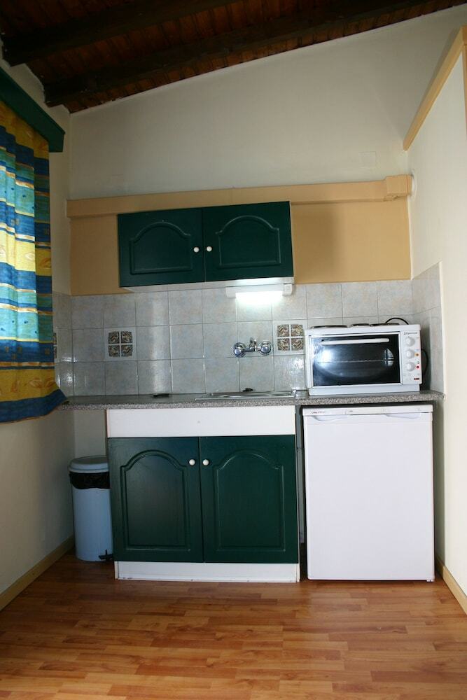 Kleoni Club Apartments