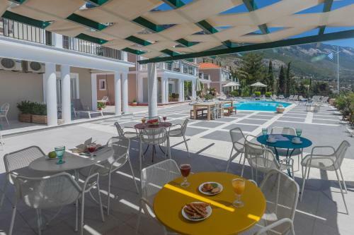 Garbis Villas & Apartments