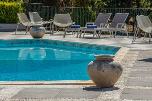 Garbis Villas & Apartments