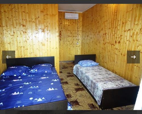 Hostal ??????