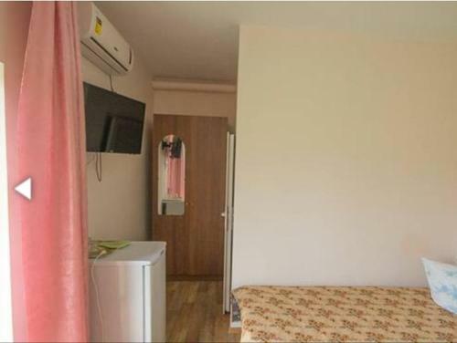 Hostal ?????-????????