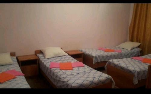 Hostal ?????-????????