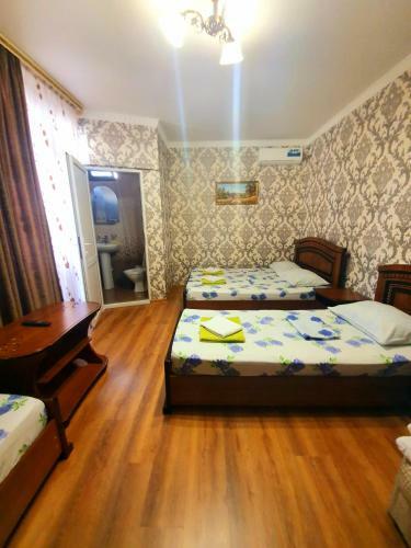 Hotel Loootel