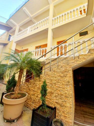 Hotel Loootel