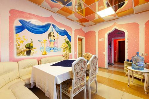 Hotel Pansionat Parus