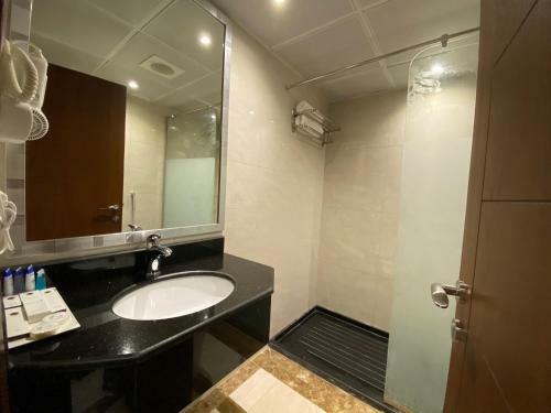 Hotel La Defence Blue