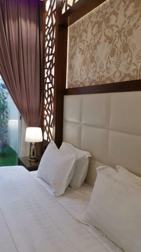 Hotel Lucern Chalet